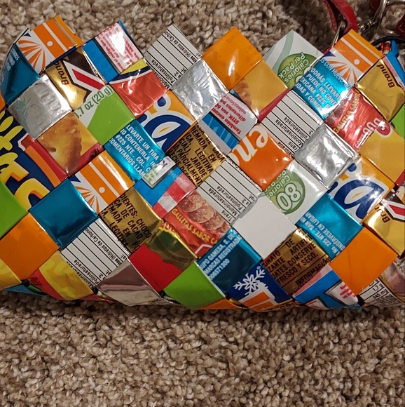 Ollin Arm Candy Clutch NWT - Picture 2 of 8